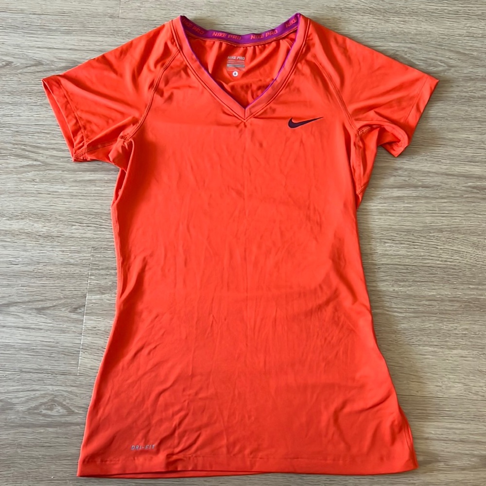 Nike pro women’s dri-fit tshirt